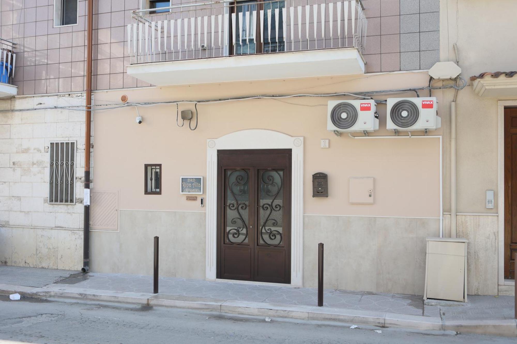 Ripa Alta Room'S Cerignola Exterior foto